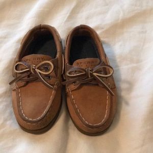 Toddler Sperry’s